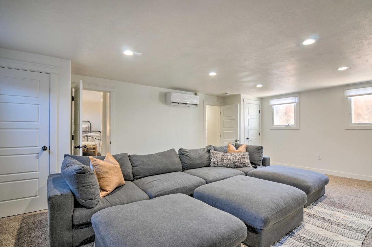 Modern Ranch House With Fire Pit And Valley Views 卡纳布 外观 照片