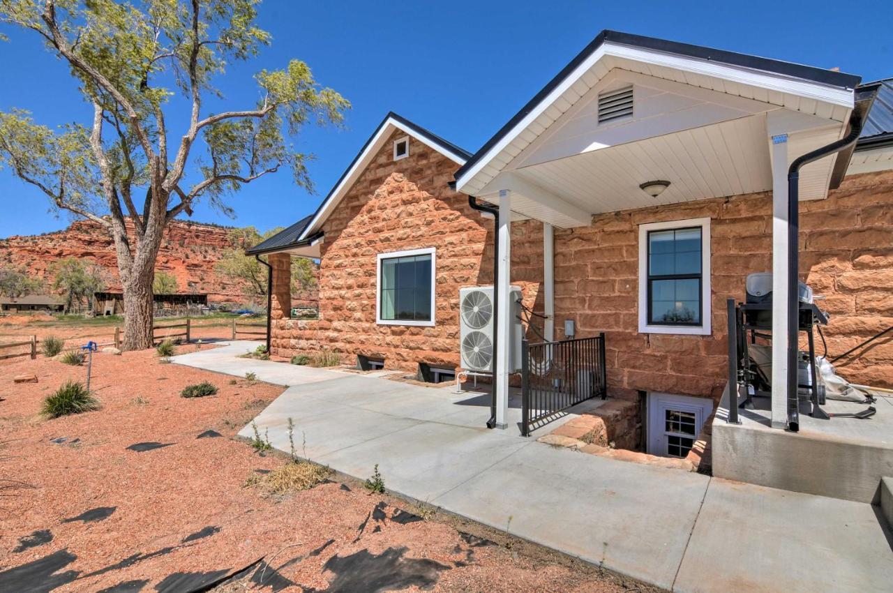 Modern Ranch House With Fire Pit And Valley Views 卡纳布 外观 照片