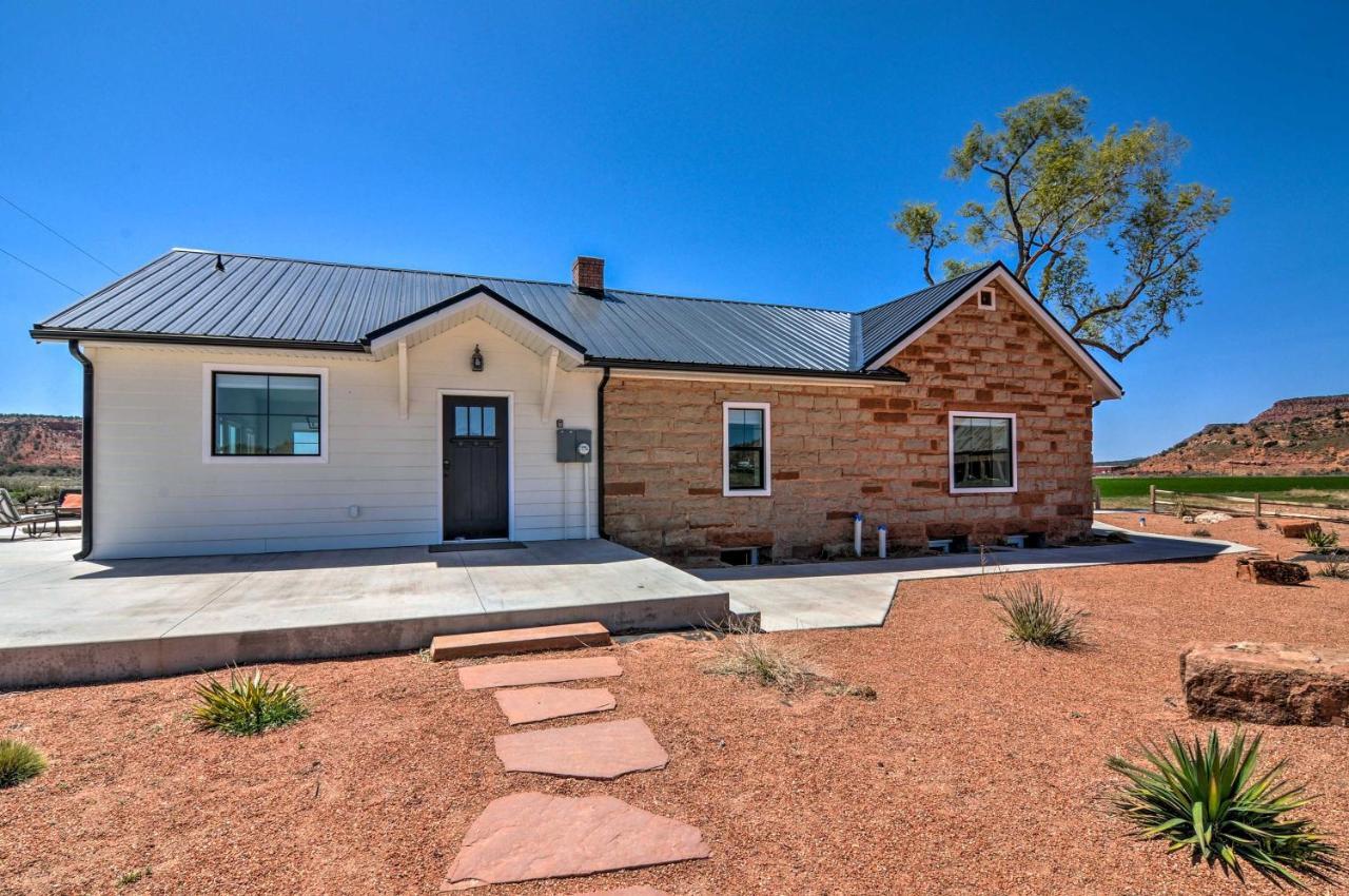 Modern Ranch House With Fire Pit And Valley Views 卡纳布 外观 照片