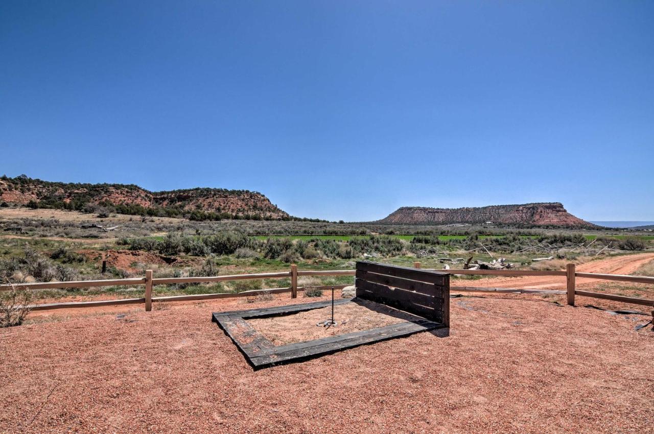 Modern Ranch House With Fire Pit And Valley Views 卡纳布 外观 照片