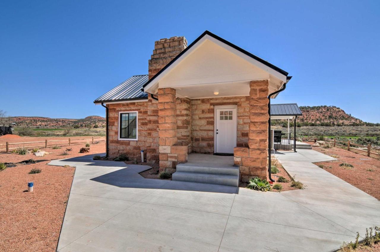 Modern Ranch House With Fire Pit And Valley Views 卡纳布 外观 照片
